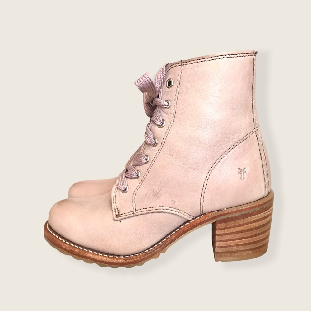 RARE Frye Sabrina 6G Lilac Pink/Cream Leather LaceUp Combat Heeled Ankle Boot - Picture 11 of 15
